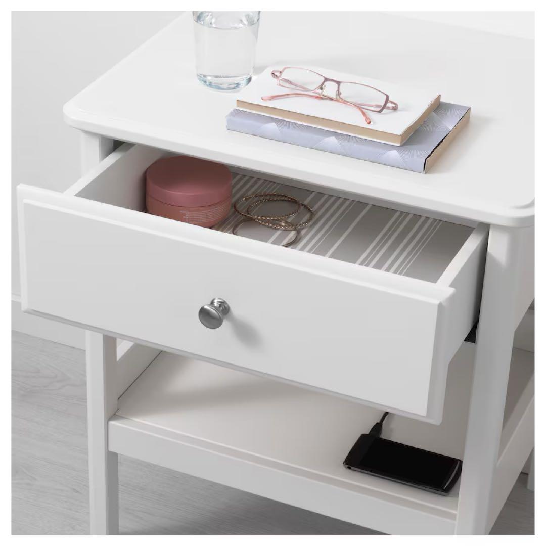 【極美品】IKEA TYSSEDAL サイドテーブル