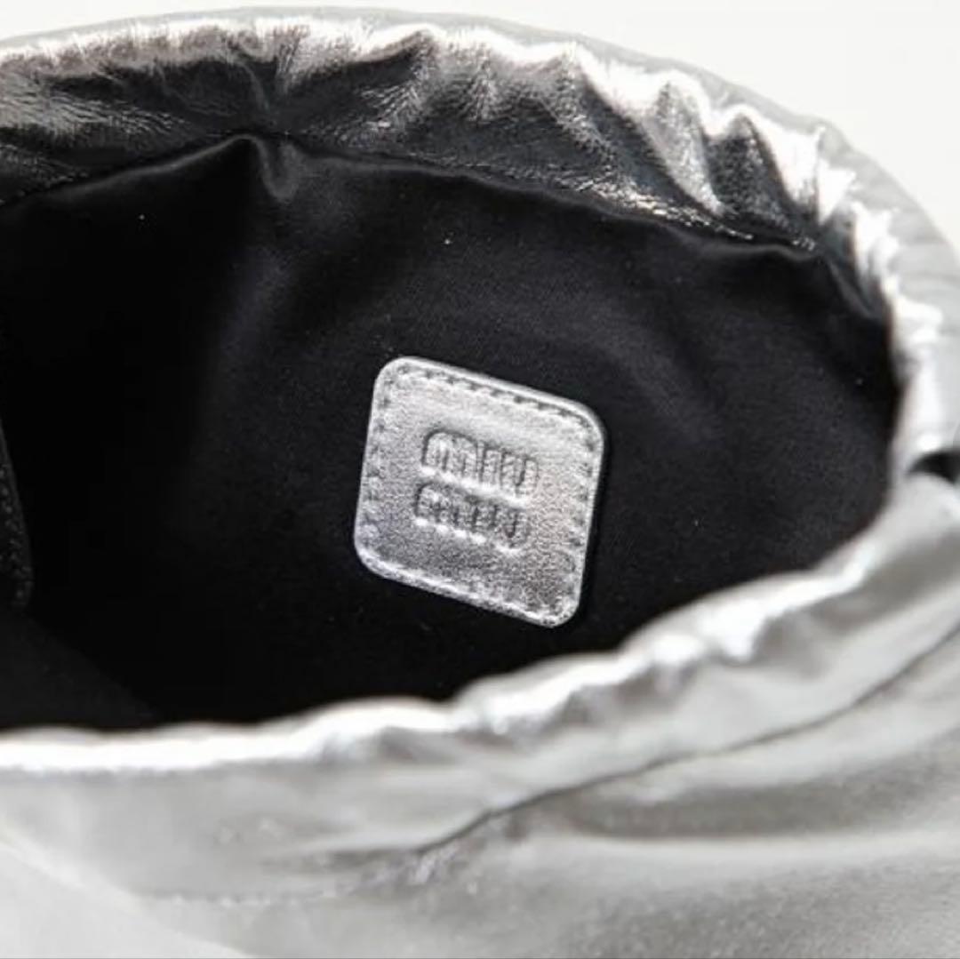 【正規品/AURA認証】 MIUMIUシルバーナッパレ ザーミニ巾着 バック