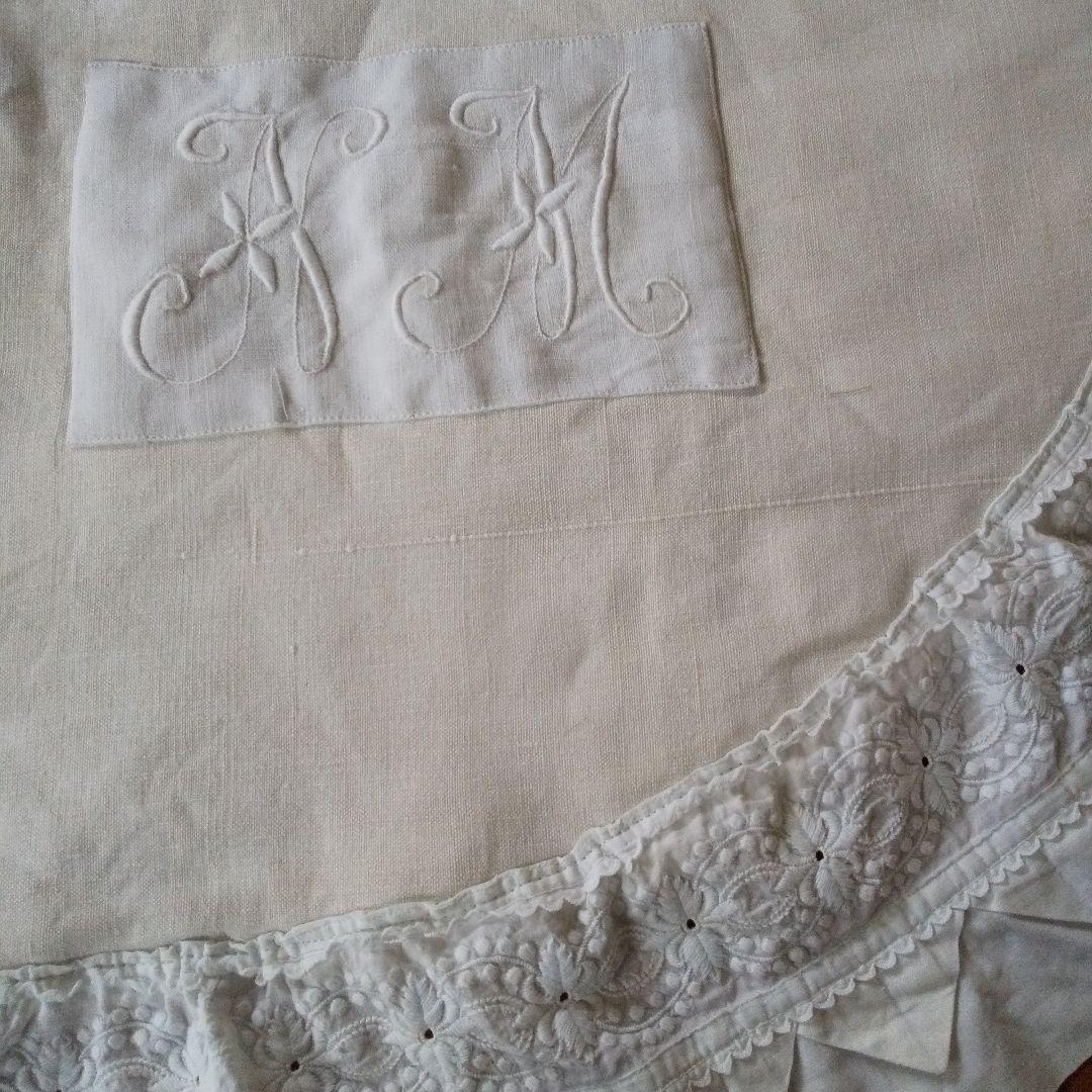 フランスアンティークレース 素材のツリースカート ラグ フリークロス