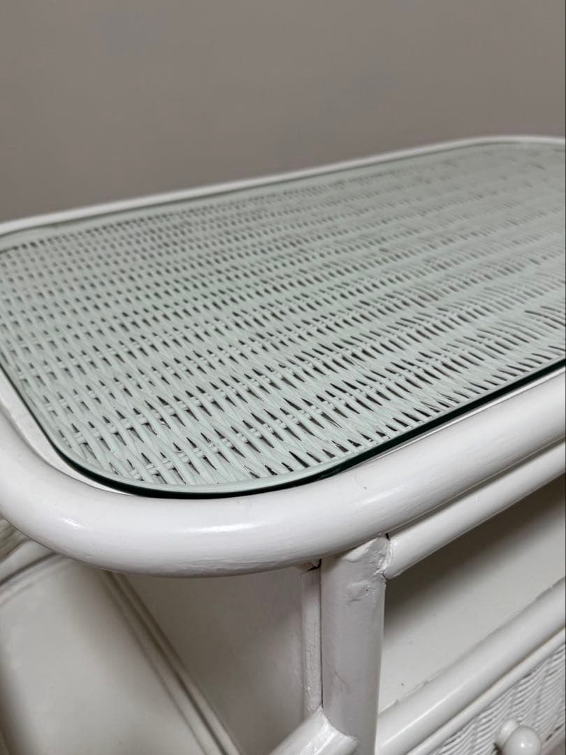 ホワイトラタンアンティークガラスローセンターテーブル