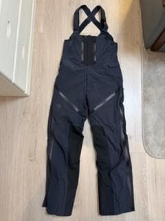 DESCENTE（デサント）　メンズ ネイビー サスペンダー スキーウェア
