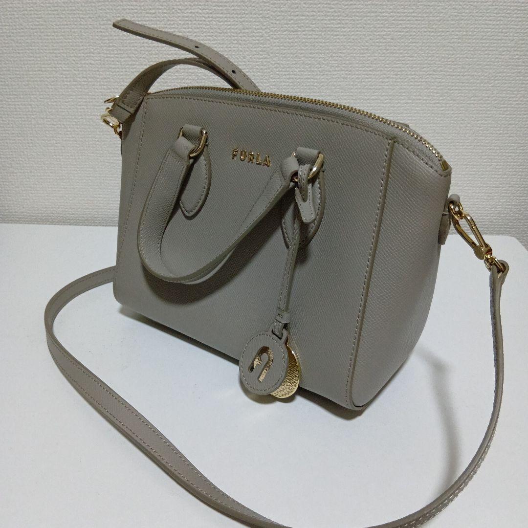 最終値下げ　FURLA グレー ショルダーバッグ