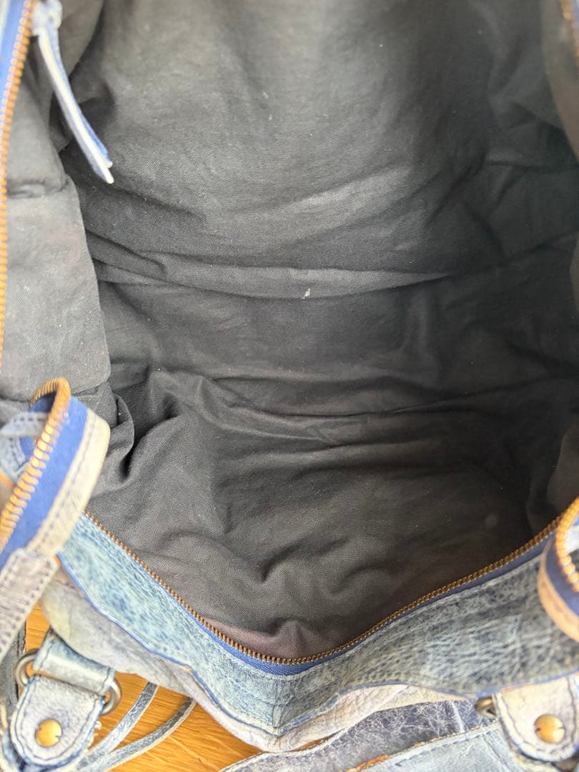 BALENCIAGA ブルー　バッグ 保存袋付き