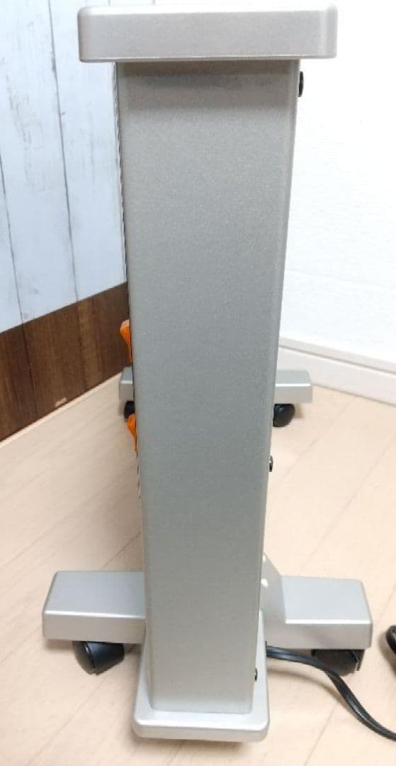 今の時期に大活躍➰サンルミエ エクセラ N500L 遠赤外線ヒーター