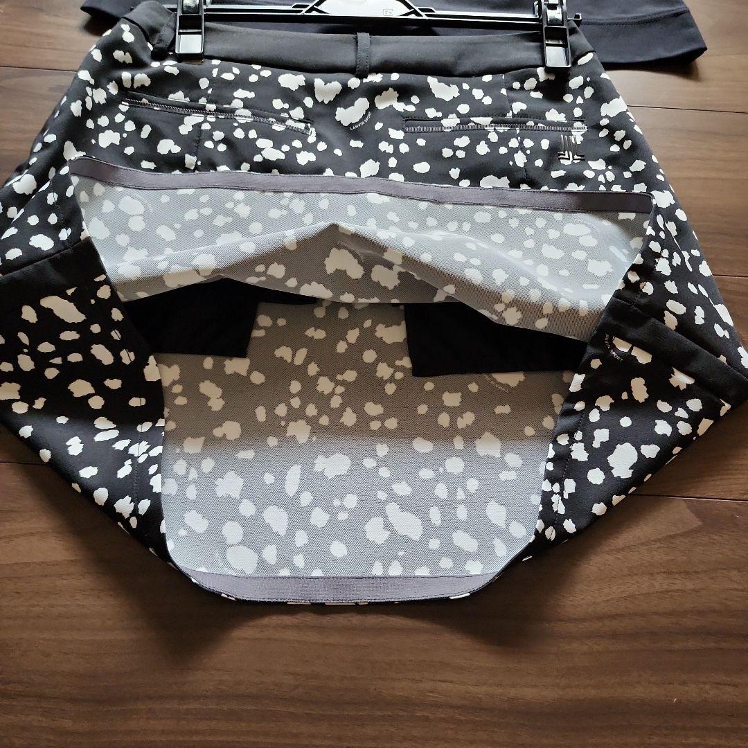 黒と白のスポット柄 Aラインスカート