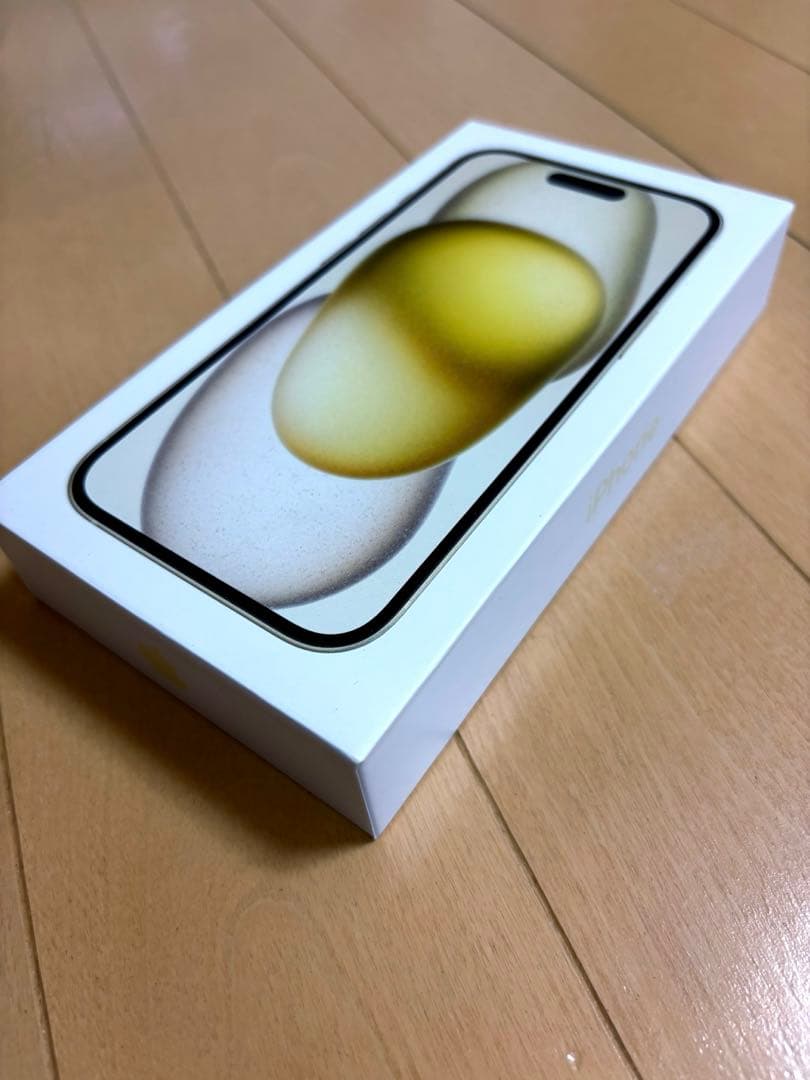 Apple iPhone 15 128GB イエロー 美品　simフリー