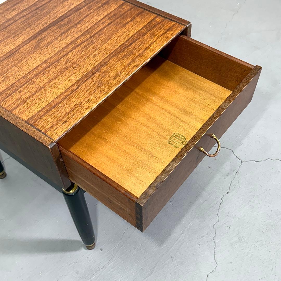 G-PLAN ベッドサイドキャビネット ナイトテーブル(301)