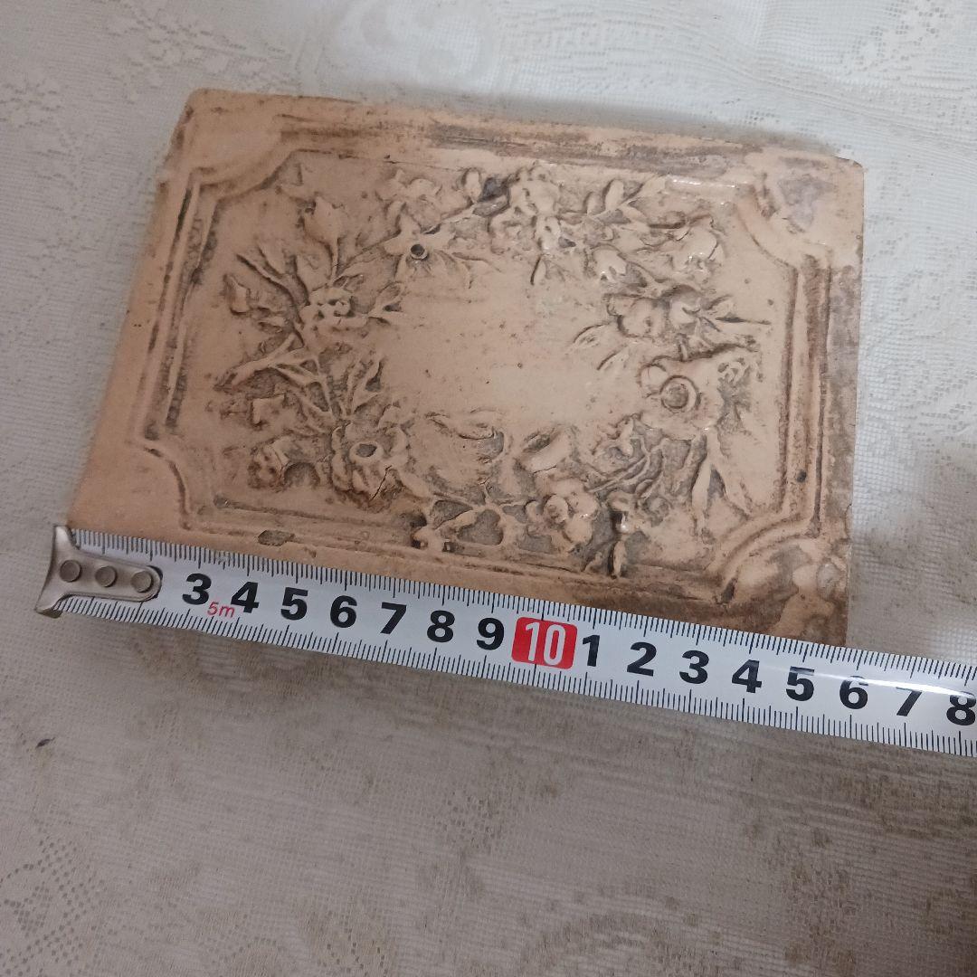 花模様 タイル