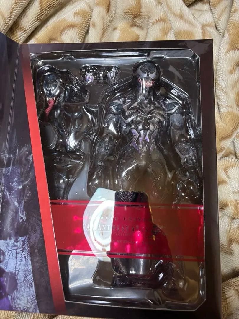MARVEL UNIVERSE VARIANT PLAY ARTS 改 ヴェノム