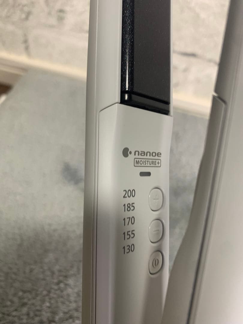 【訳あり未使用品】PanasonicナノケアストレートヘアアイロンEH-HN50