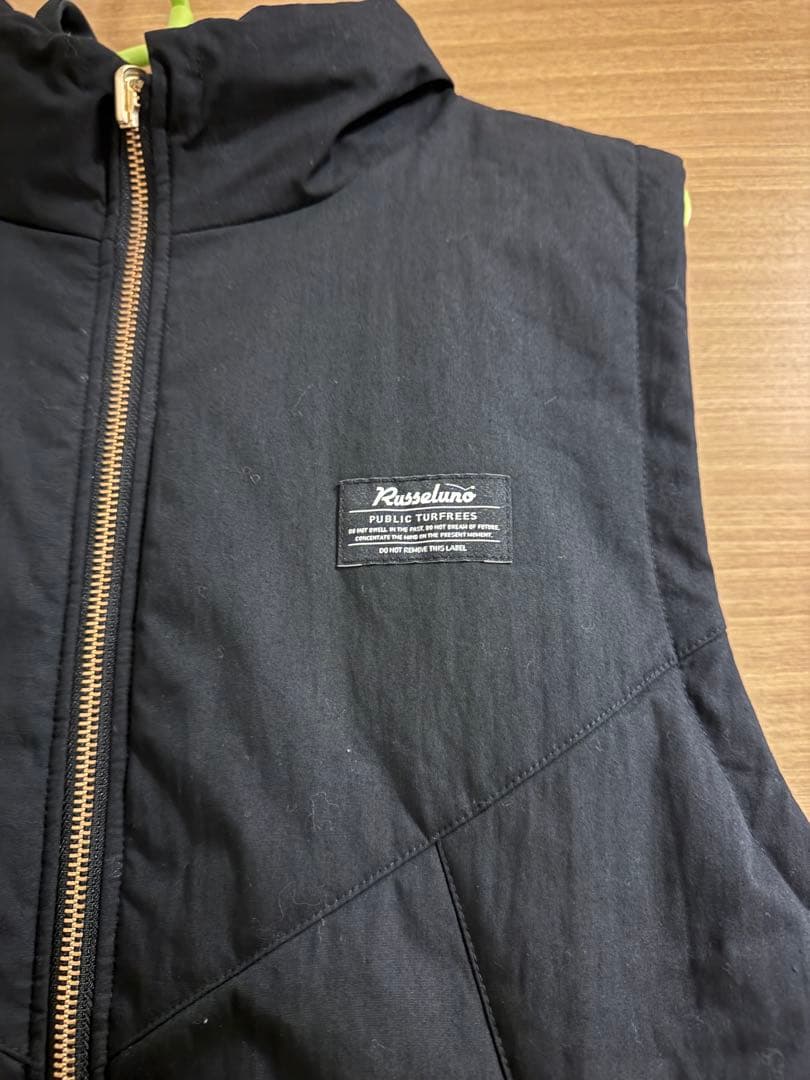 ラッセルノベスト