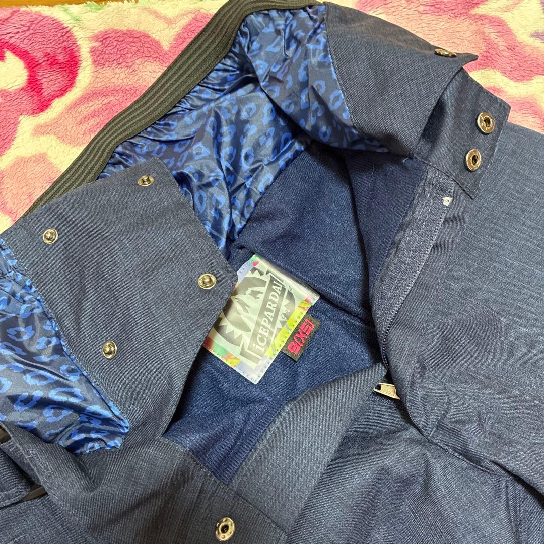 ICEPARDAL女性用カラフル花柄 スキーウェア