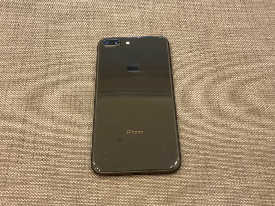 iPhone8Plus 256GB スペースグレイ SIMフリー　ボナベンチュラ