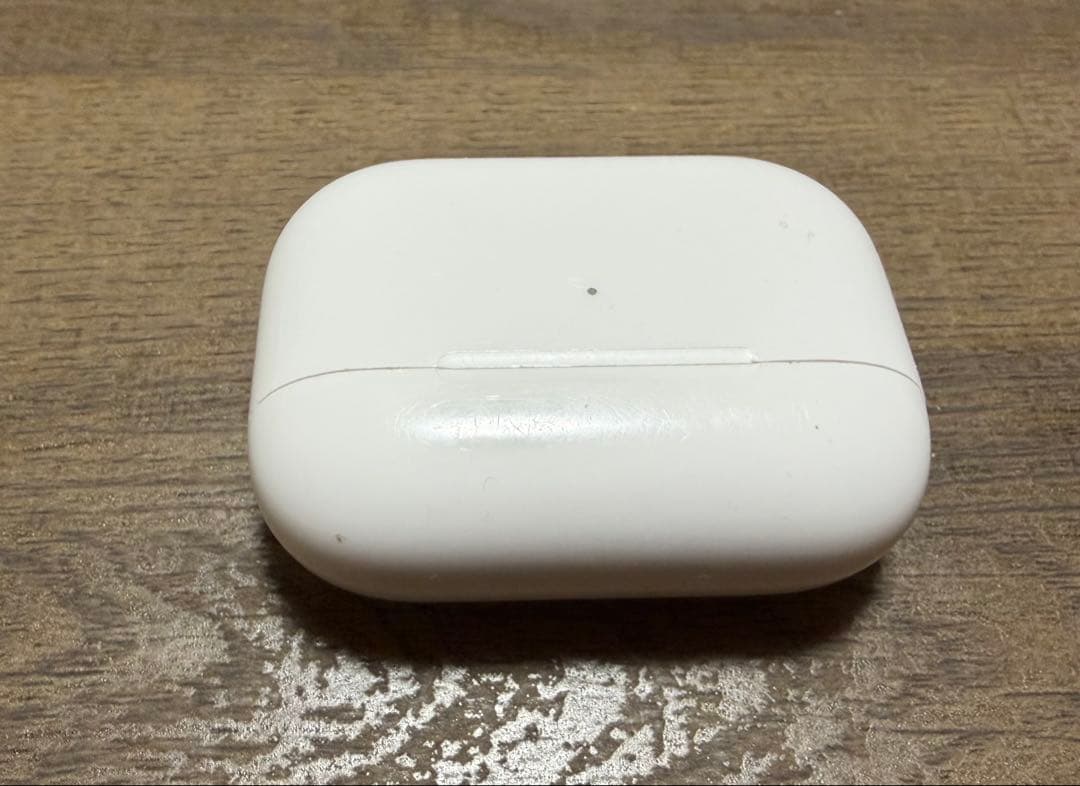 Apple Air Pods Pro 第２世代 【左イヤホンのみ不調あり】