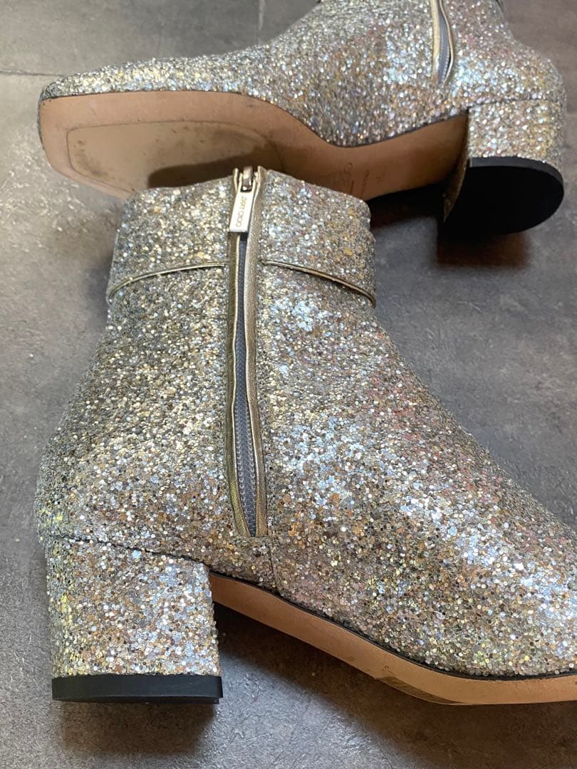ジミーチュウ グリッターシルバー アンクルブーツ