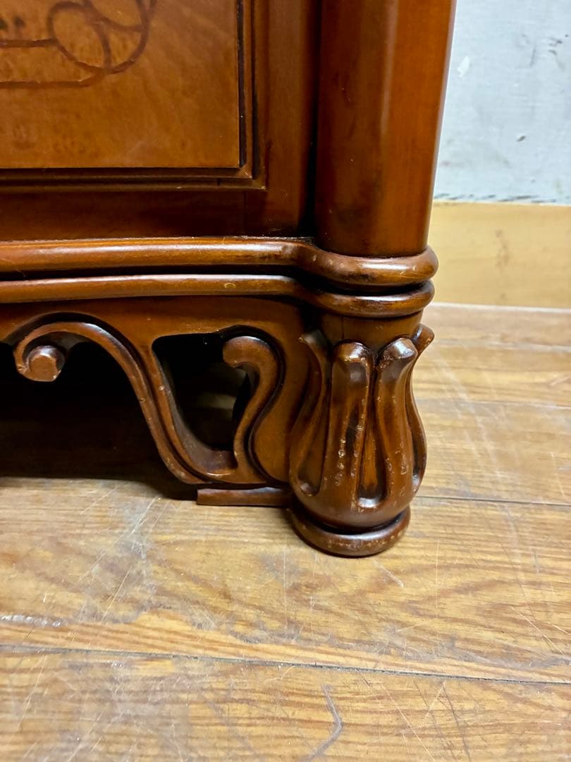 管453☆イタリア製☆アンティーク☆象嵌細工☆3段チェスト