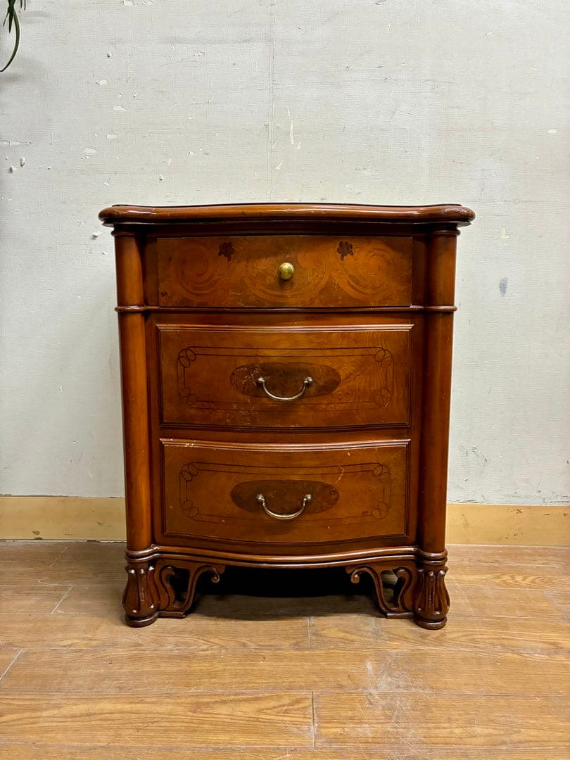 管453☆イタリア製☆アンティーク☆象嵌細工☆3段チェスト