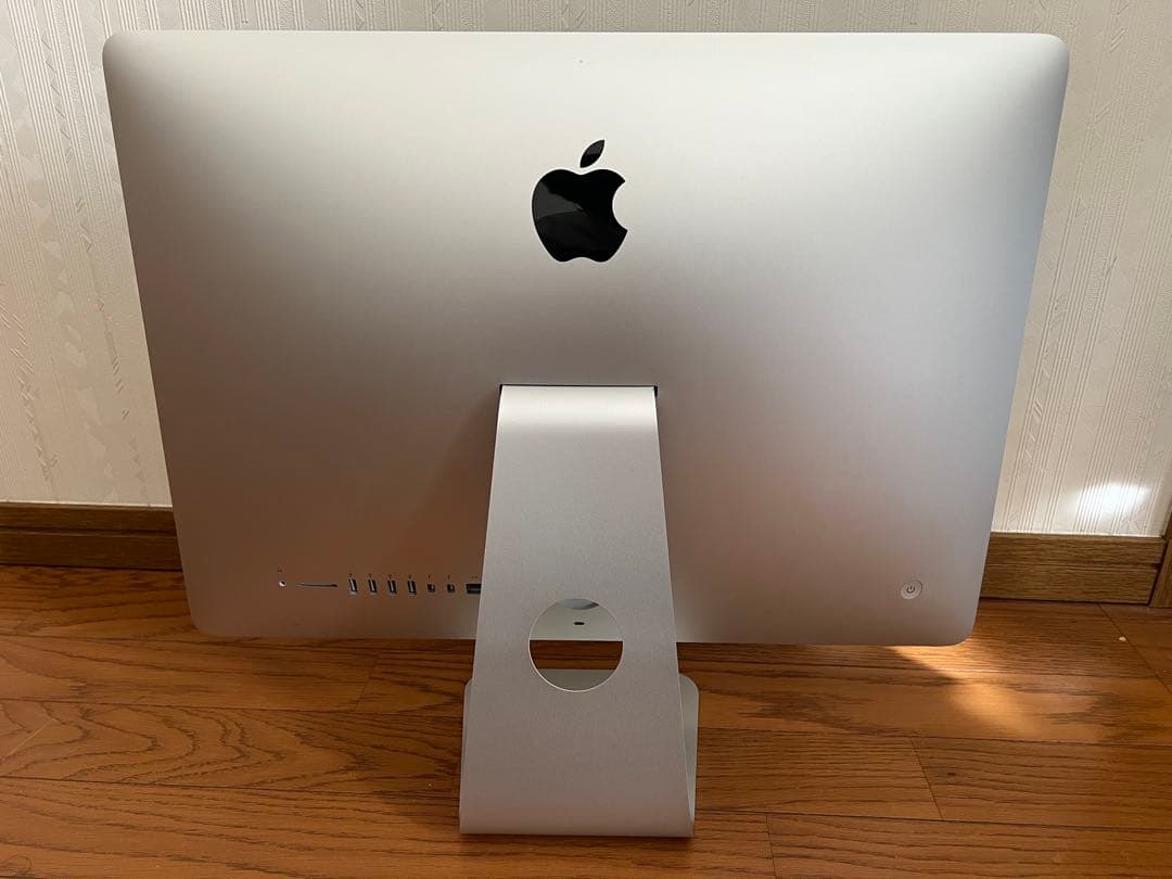 iMac21.5 Retina4K(2015年式)トラックパッド＆キーボード付き