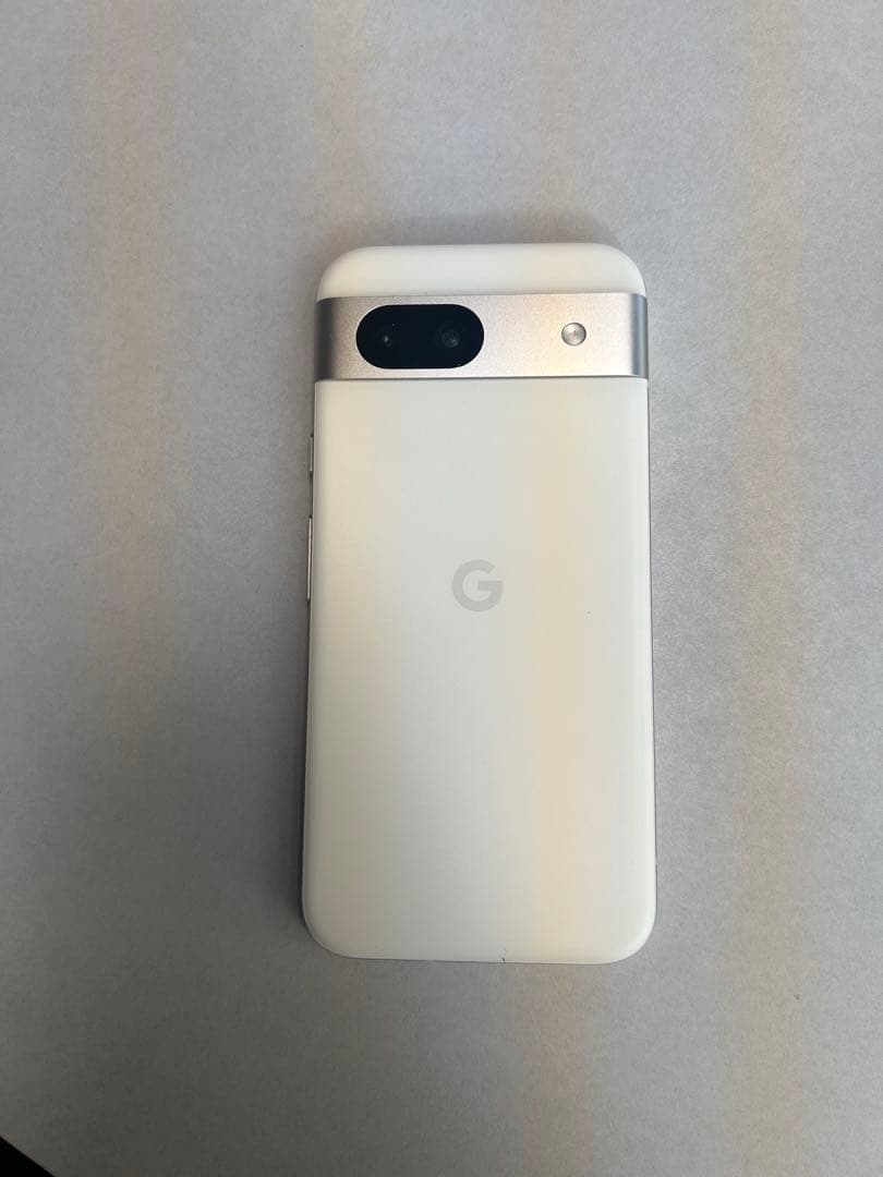 美品Google Pixel 8a 本体　箱あり
