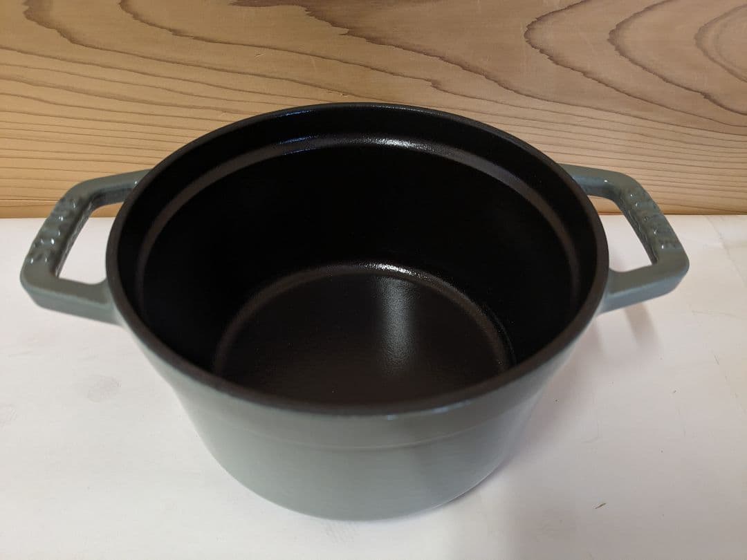 Staub　ストウブ 鍋 14cm ユーカリ ピコ ココット　ラウンド