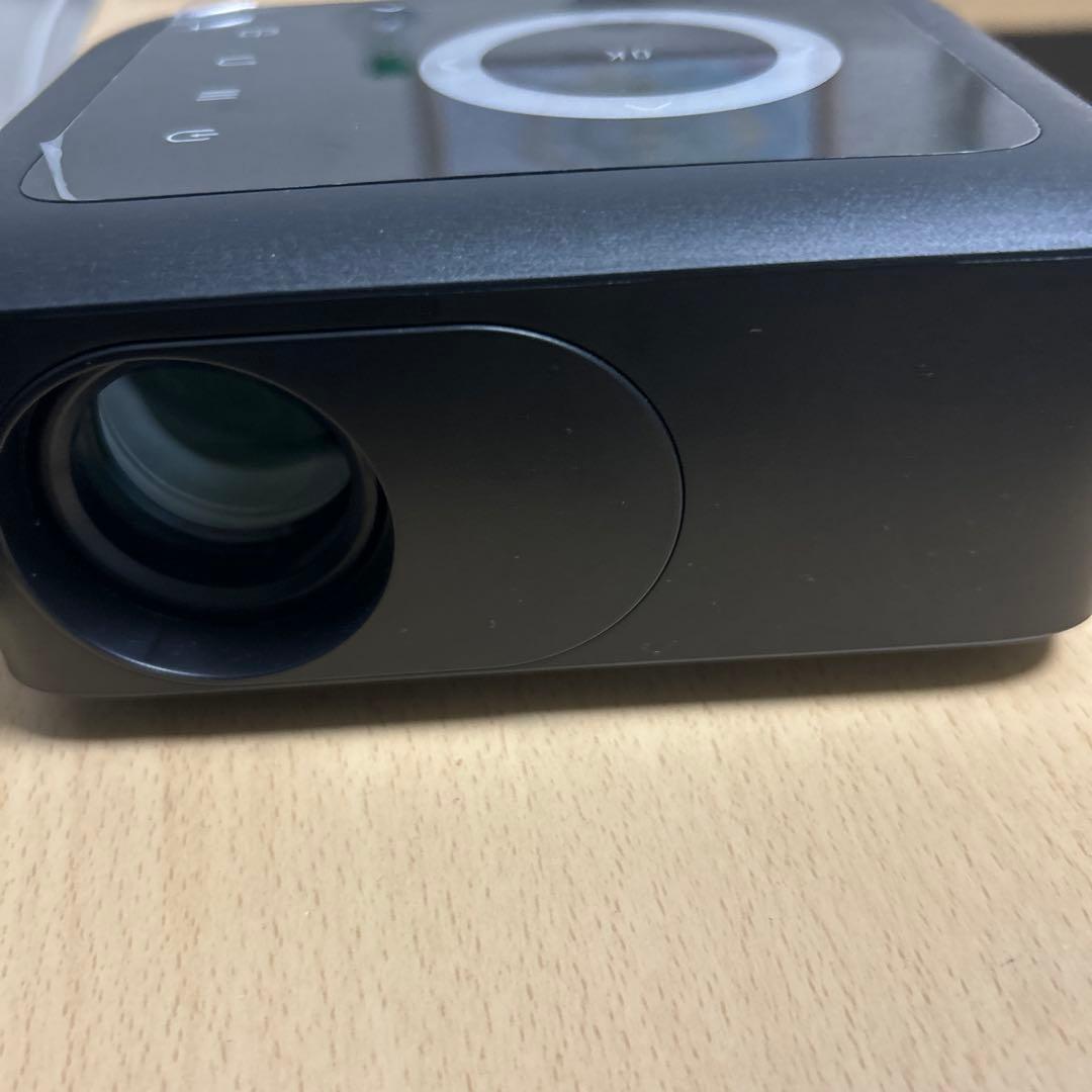 高性能プロジェクター