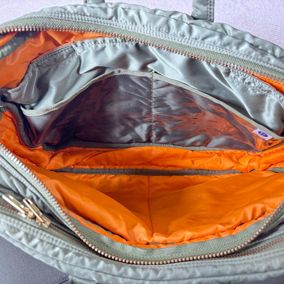 吉田カバン POTER タンカー オリーブ色 ビジネスバッグ　ブリーフケース