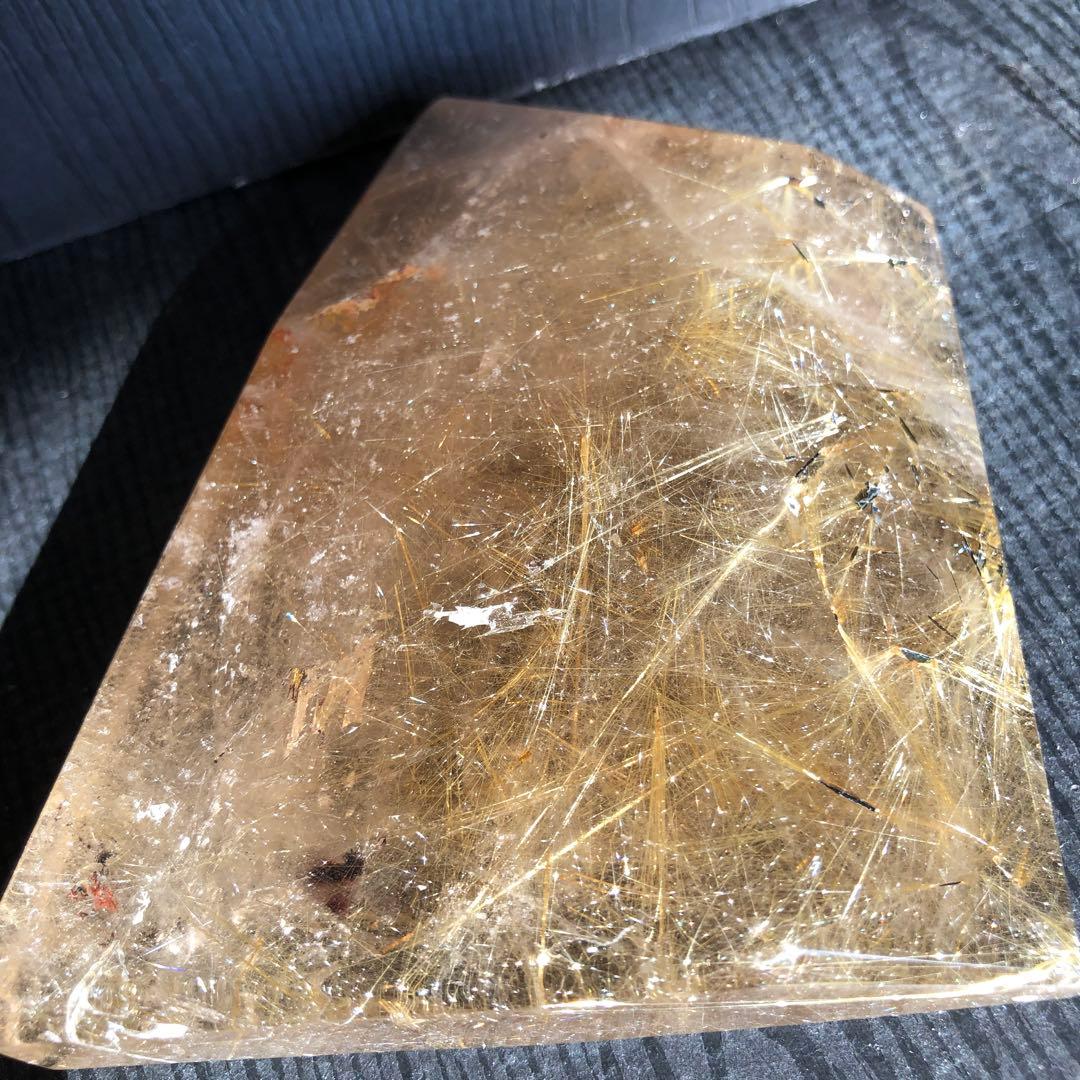 ❤️買い得　345g 観音様　最強財運超レア　強いパワー　ゴールドルチルクォーツ