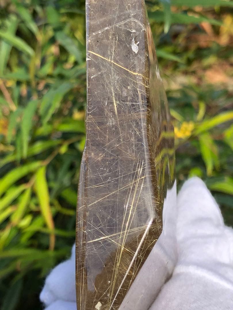 ❤️買い得　345g 観音様　最強財運超レア　強いパワー　ゴールドルチルクォーツ