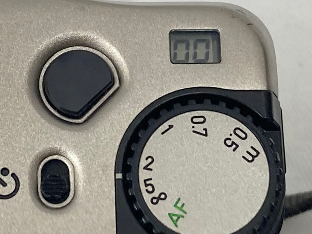 D*社様 CONTAX Tvs コンパクトフィルムカメラ