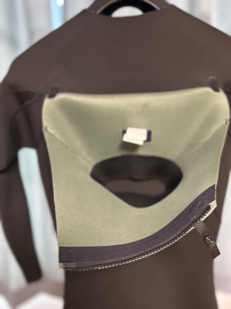 【最安値】Quiksilver クイックシルバー　ジャーフル　ウェットスーツ