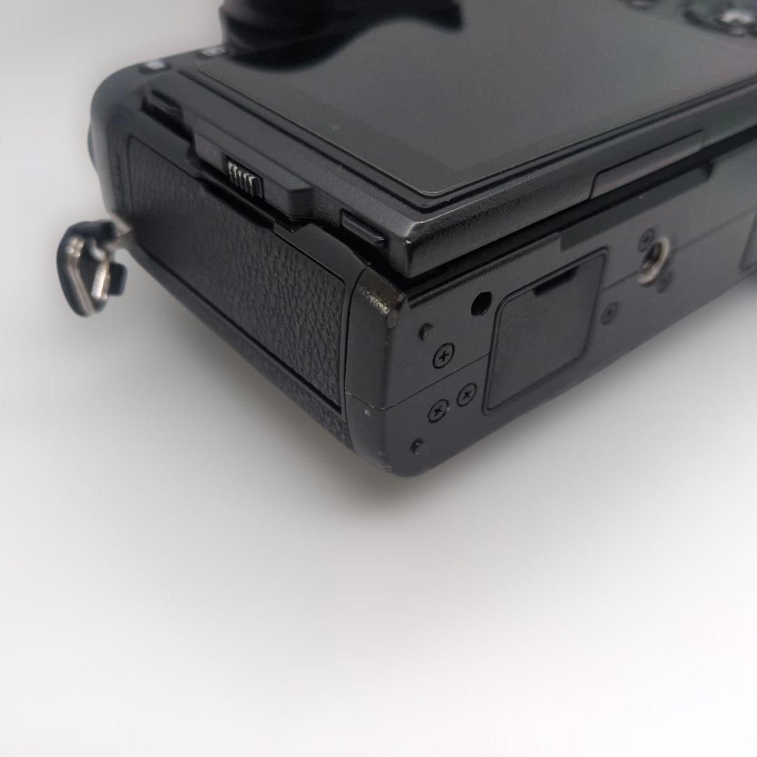 富士フイルム FUJIFILM X-T2 ボディのみ シャッター数1,663枚