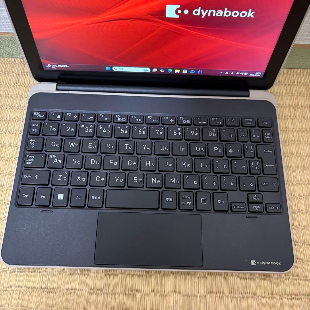 美品 東芝 2024年モデル 2in1 8G/256G office2024