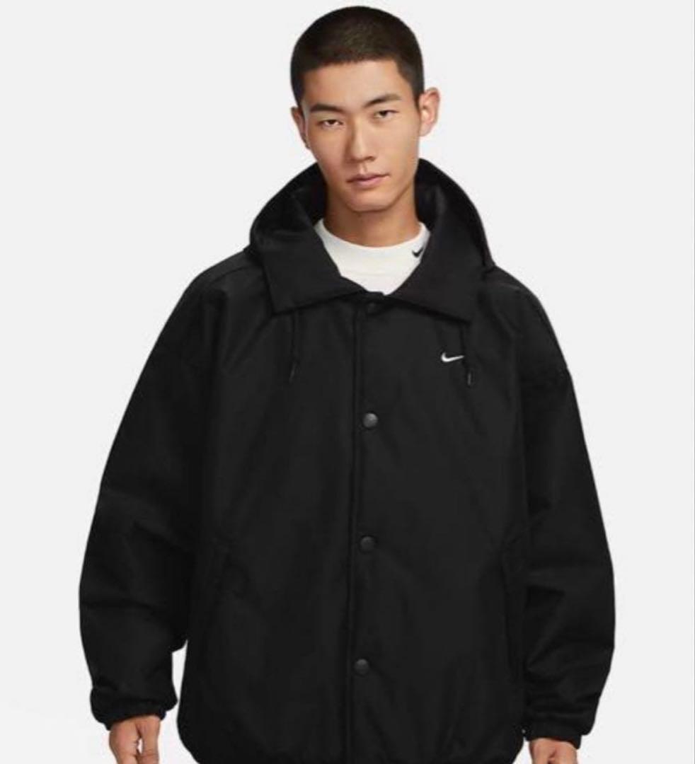 NIKE Solo swooshパファー