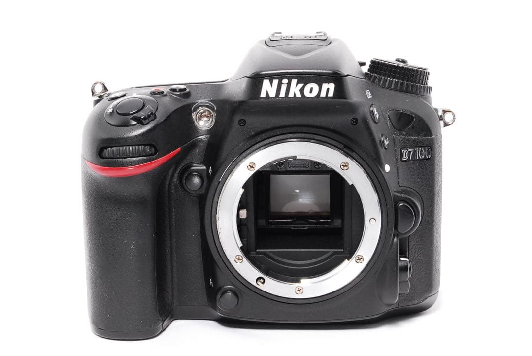 すぐ使える◆Nikon D7100◆ハイアマチュア機◆スマホ転送◆一眼レフカメラ