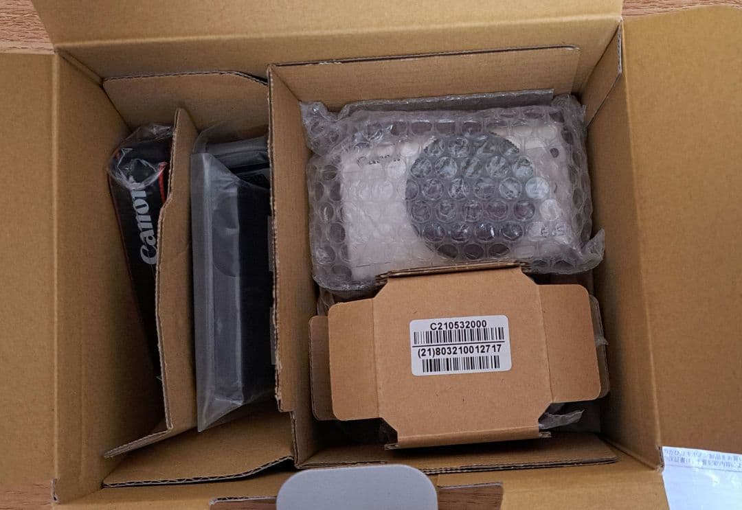 【Zul Ari】キヤノン　EOSM200 標準ズームレンズキット