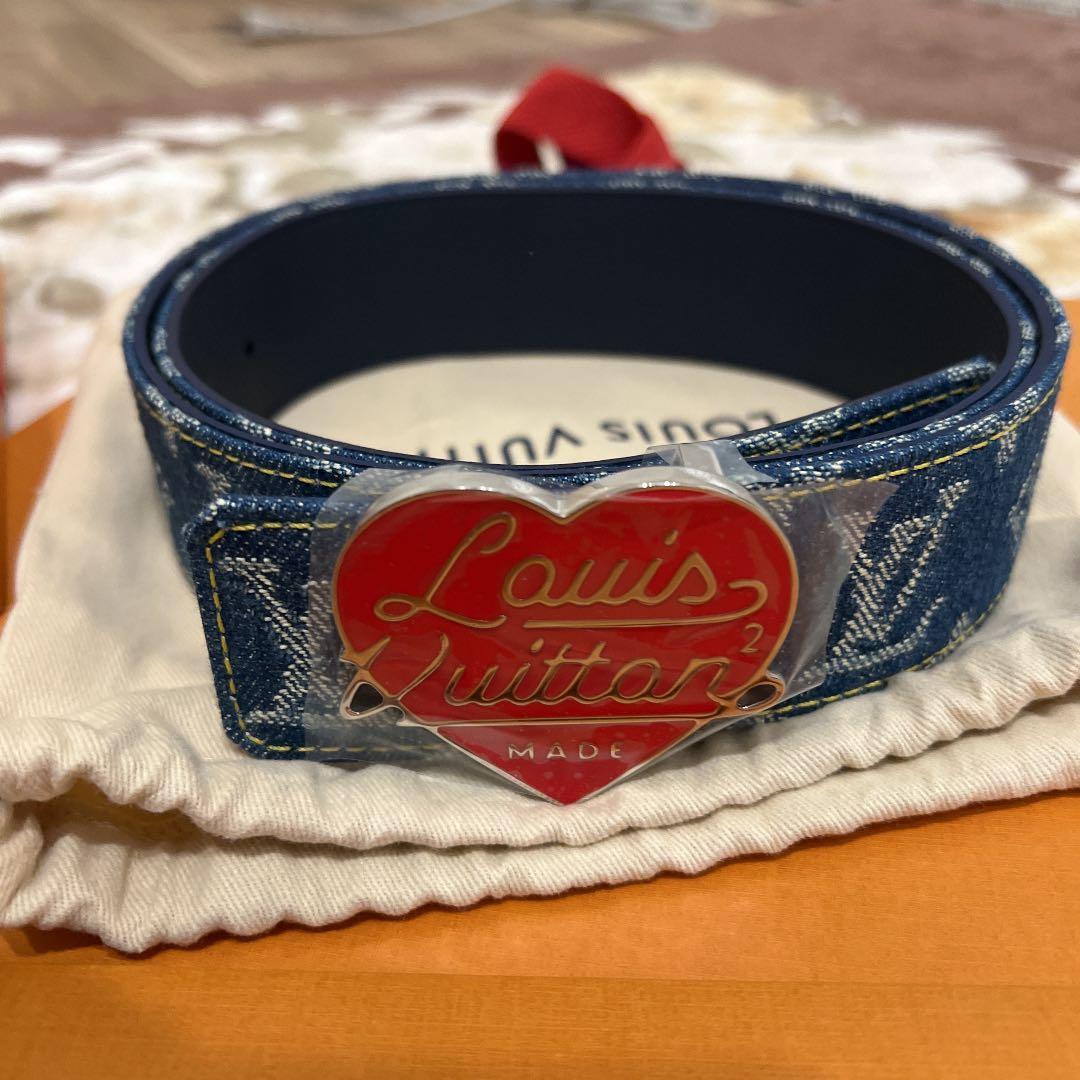 8　LOUIS VUITTON NIGO LVハートリバーシブルベルト