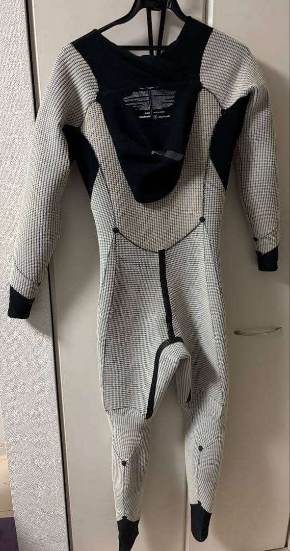 日本製希少Patagonia Rシリーズ ウェットスーツ L メリノウール裏地