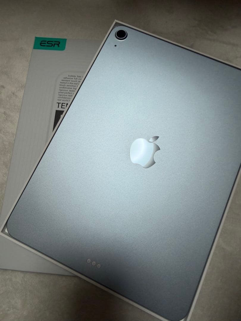 iPad Air5 11インチ　ブルー（M3・128GB)保護フィルムセット