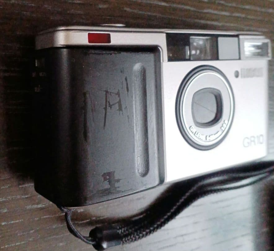 フィルムカメラ　リコーGR10