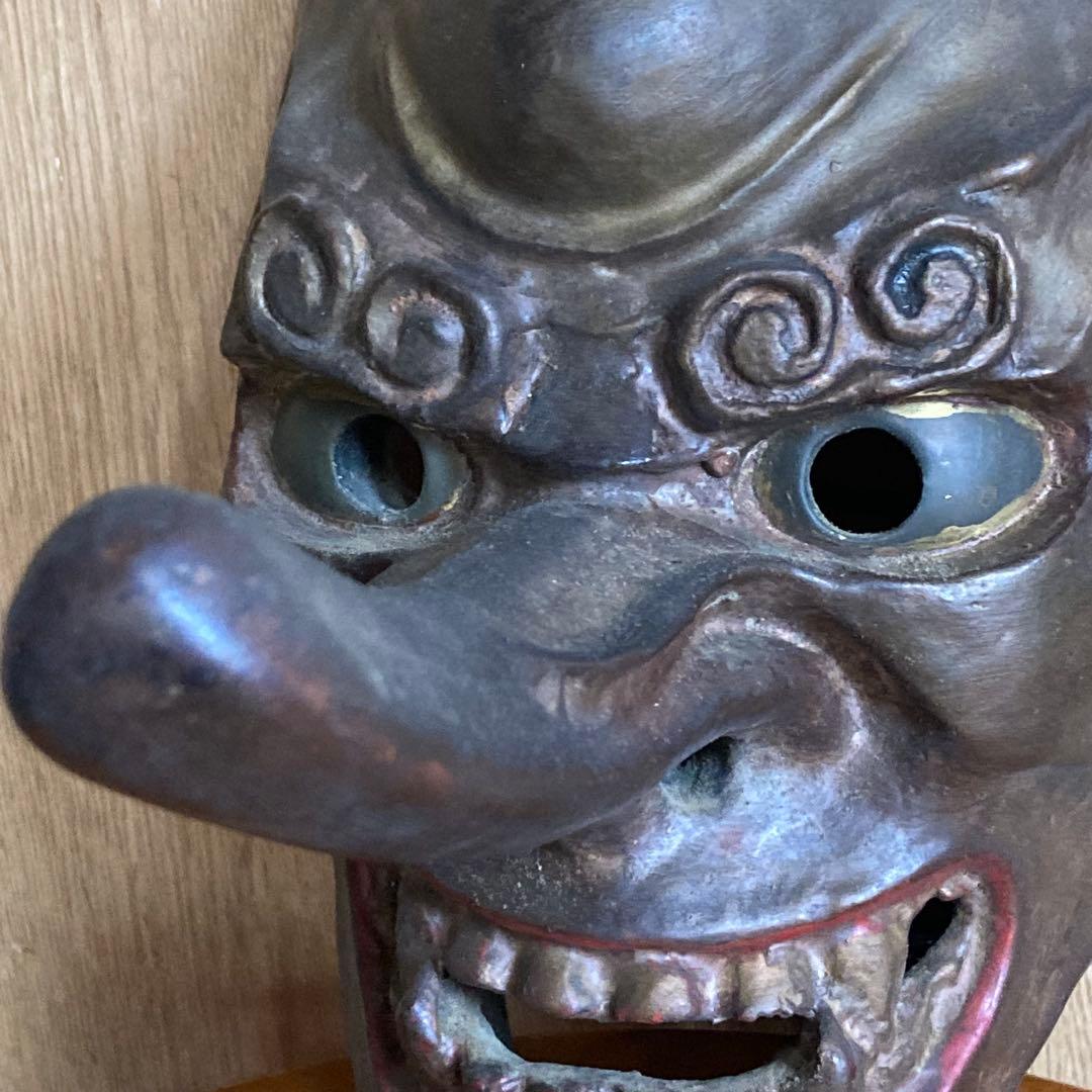 伝統的な日本の面 長い鼻　天狗