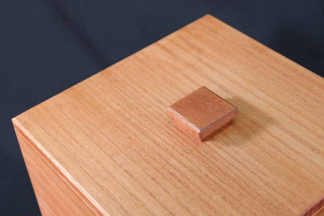 【新米の美味しさ長続き】【 10キロ用 】キャスター付き桐米びつ柿渋塗り