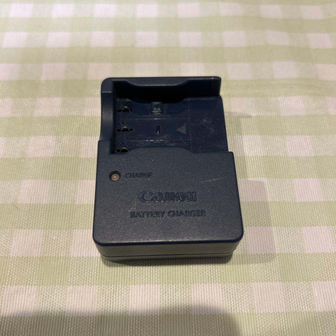 Canon IXY DIGITAL PC1060メガピクセル デジカメ