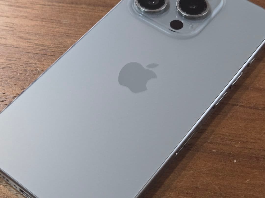 iPhone15 Pro(512GB)ナチュラルチタニウム