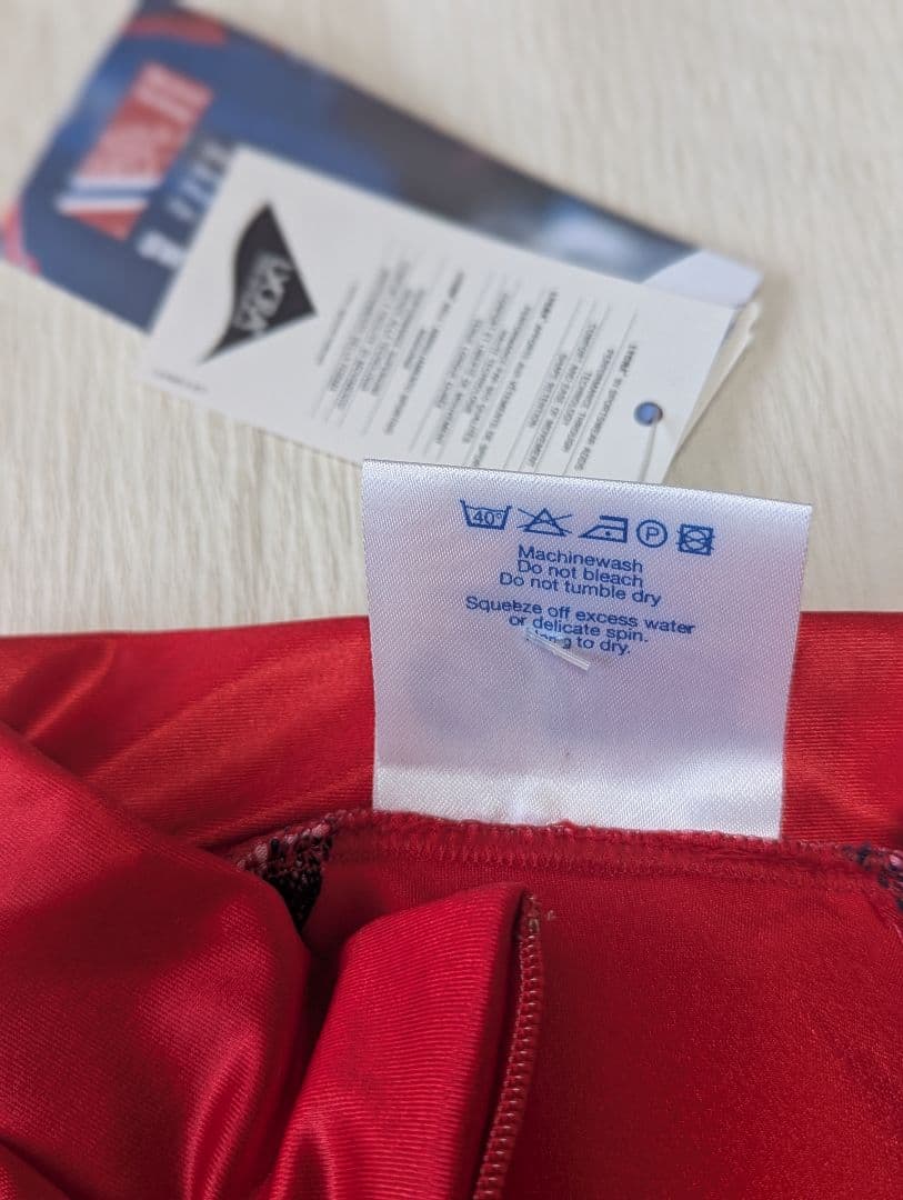 未使用　競技用　ツーピース　クロスカントリースキー　SWIX　 　Lサイズ