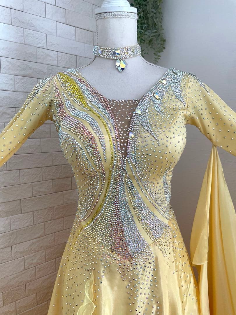 社交ダンス⭐️スタンダードドレス　オーダードレス　スワロフスキー
