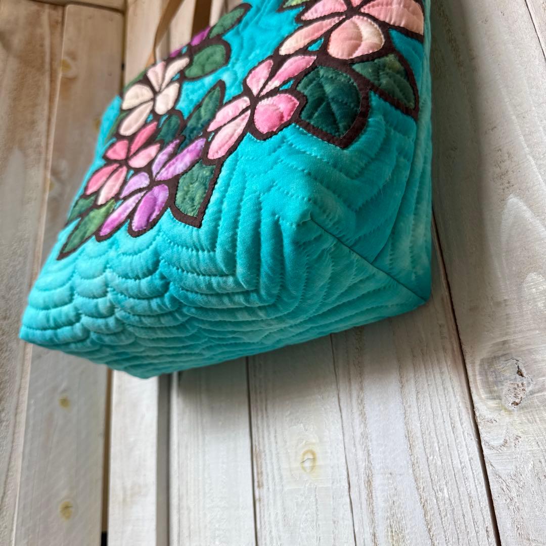 ハワイアンキルト♪ハンドメイドバッグ♪プルメリア