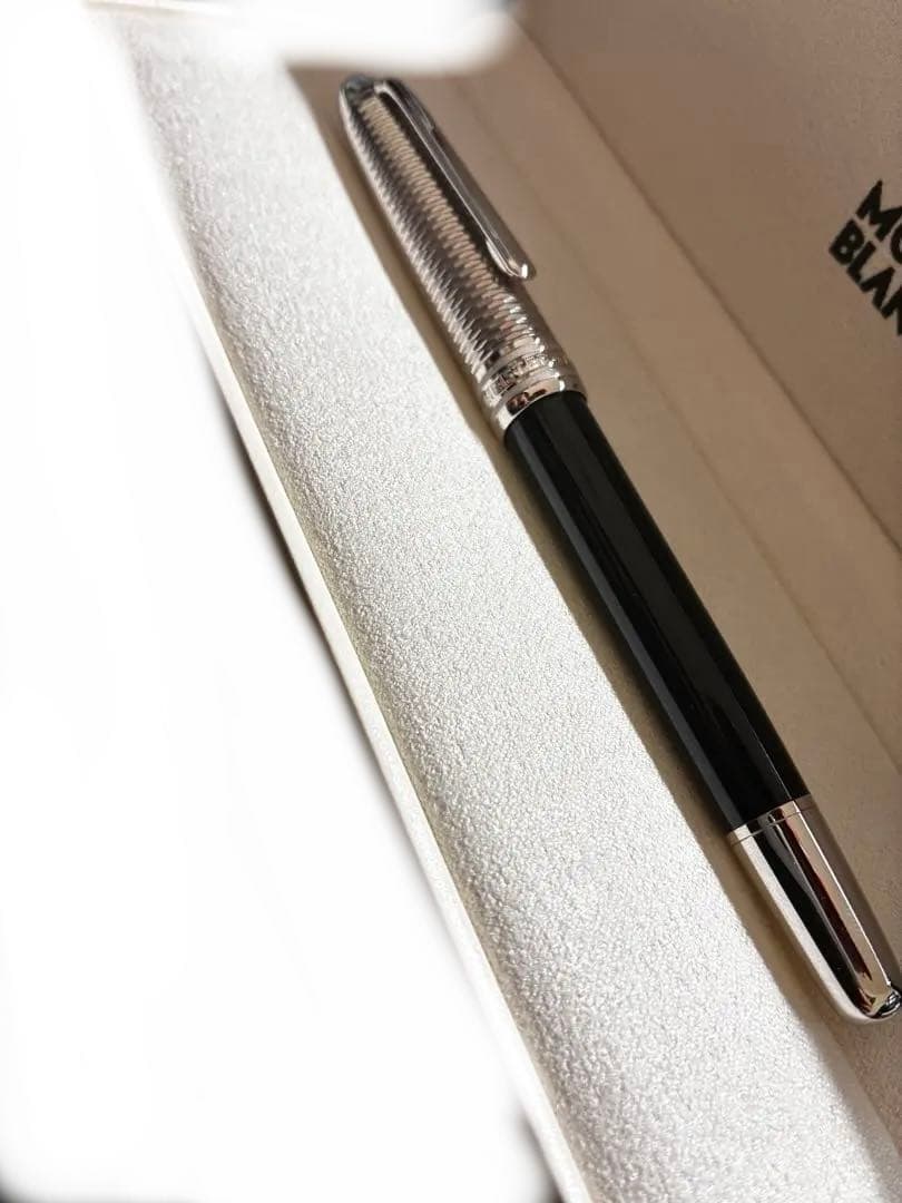 u*m様 【極美品】モンブラン ローラーボールペン ソリテール ドゥエ ジオメト