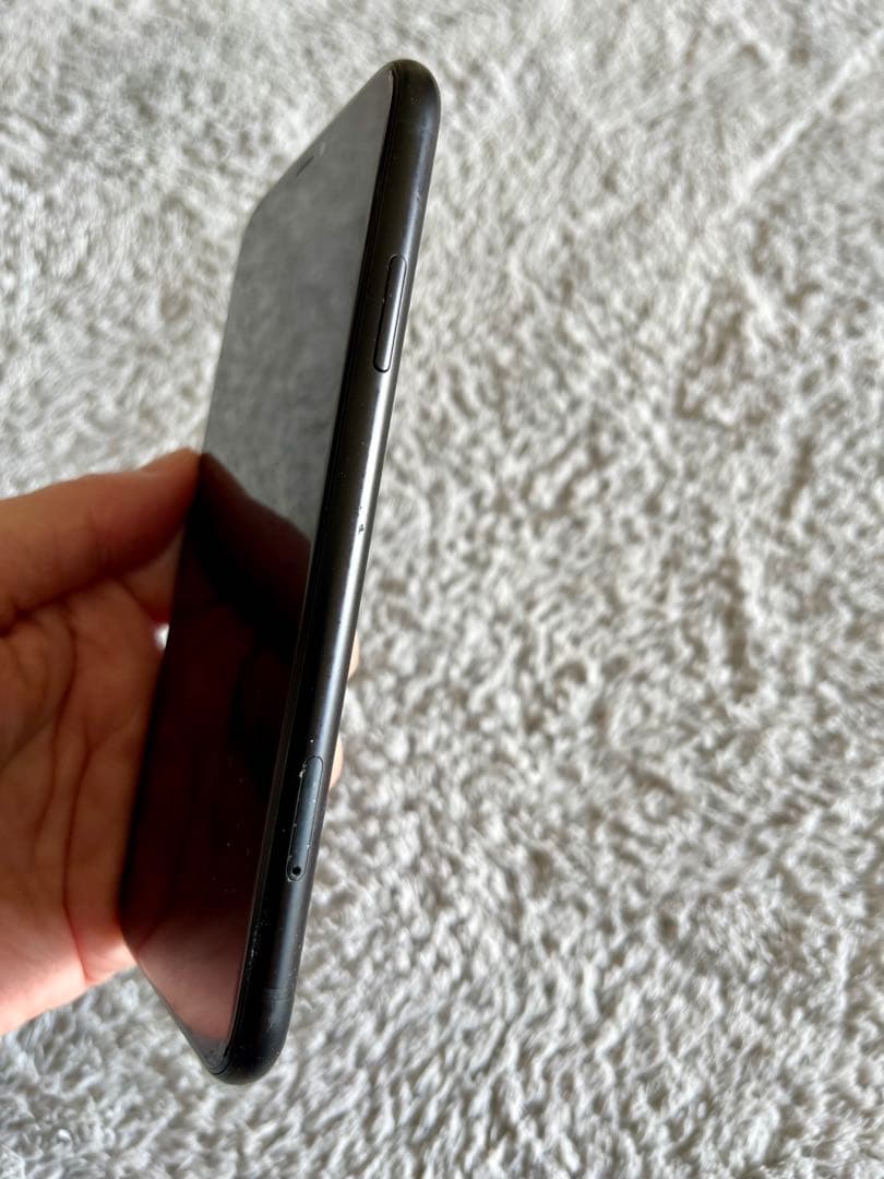 Apple iPhone XR ブラック 6.1インチ