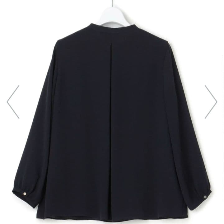 【新品】23区【洗える】ジョーゼットフリル 長袖ブラウス38ネイビー