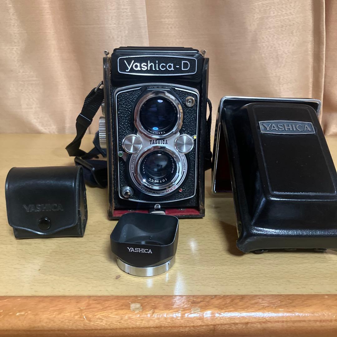 Yashica-D 二眼レフカメラ